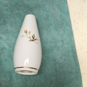 China Porcelain salt container